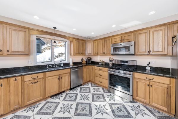 Custom Cabinet Making in Bryan